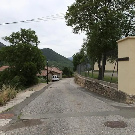 Casa De Colonies Vall De Boi - Verge Blanca